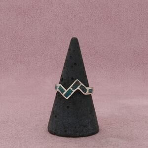 ⚡️reserved⚡️ navajo sterling silver crushed turquoise zig zag band ring size 7.5